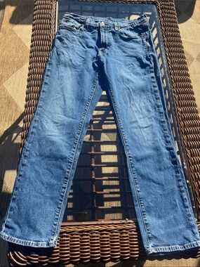 Levi's Straight-Leg Jeans in Blue Wash 32/30